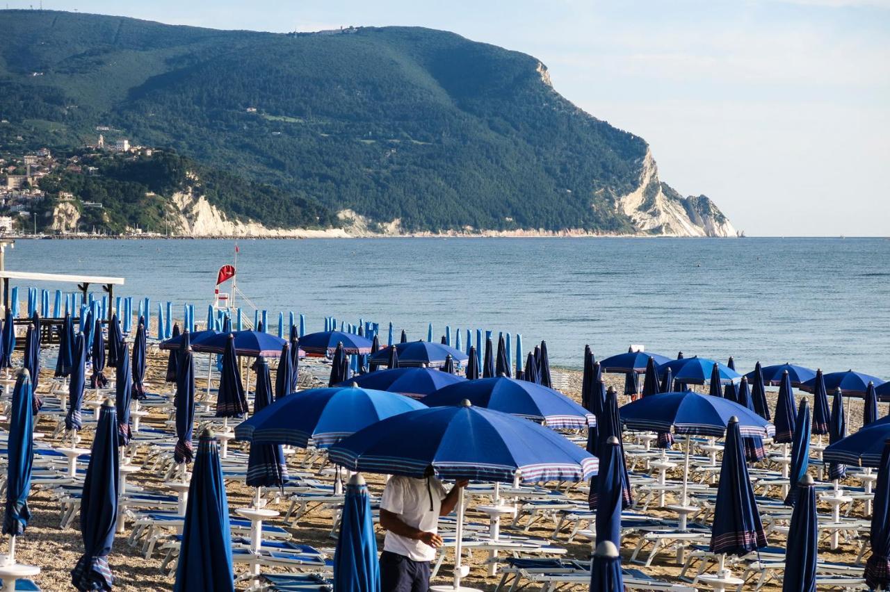 فندق Conero Azzurro نومانا المظهر الخارجي الصورة